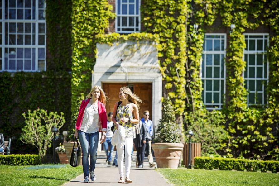 TOP-40 best language schools England 2025 Rankings