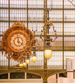 Orsay: a short way from the station to the museum