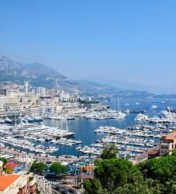 An unusual country of Monaco, where all millionaires dream of living