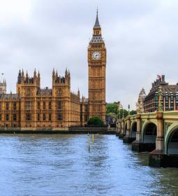 How London changes people: habits that you will have in a year