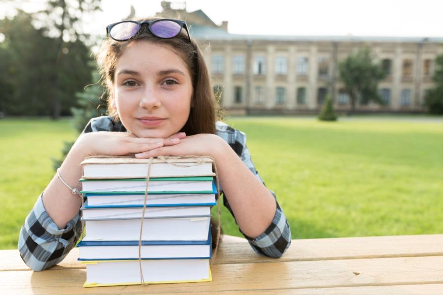 College and university in Canada: main difference for foreign students
