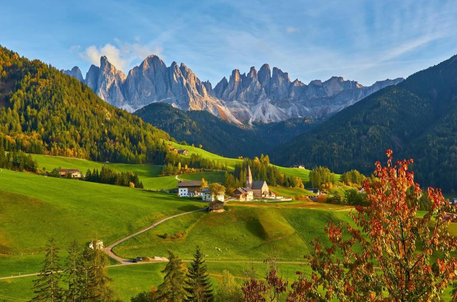 Everything about St. Gallen: interesting places, people, food, nature