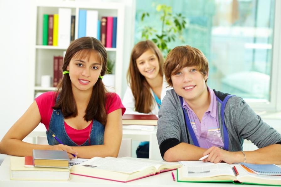 Study in Canada after grade 9: guide for foreign students