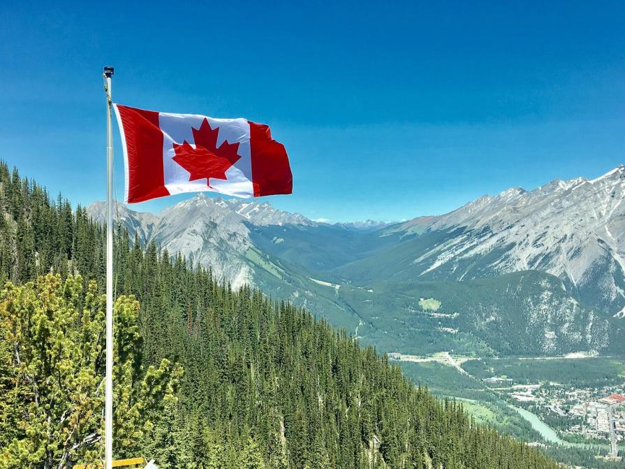 TOP-10 places to visit in Canada