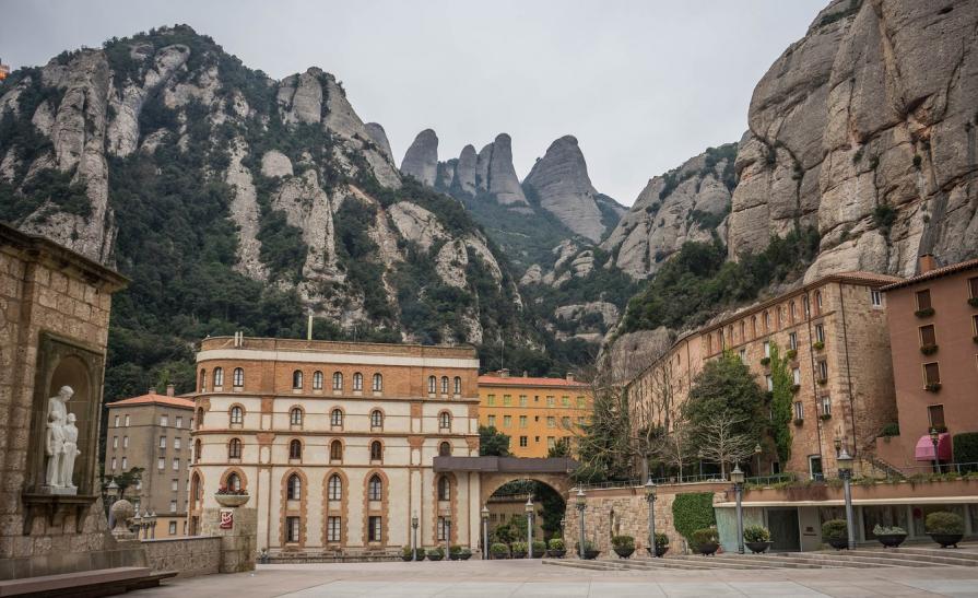 TOP-10 places to visit in Spain