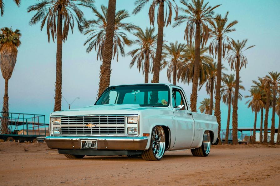 Top car travel excursions in California, USA