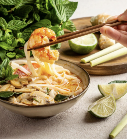 Pho Bo, Mi Kwang – Vietnamese cuisine: funny names, delicious and healthy food