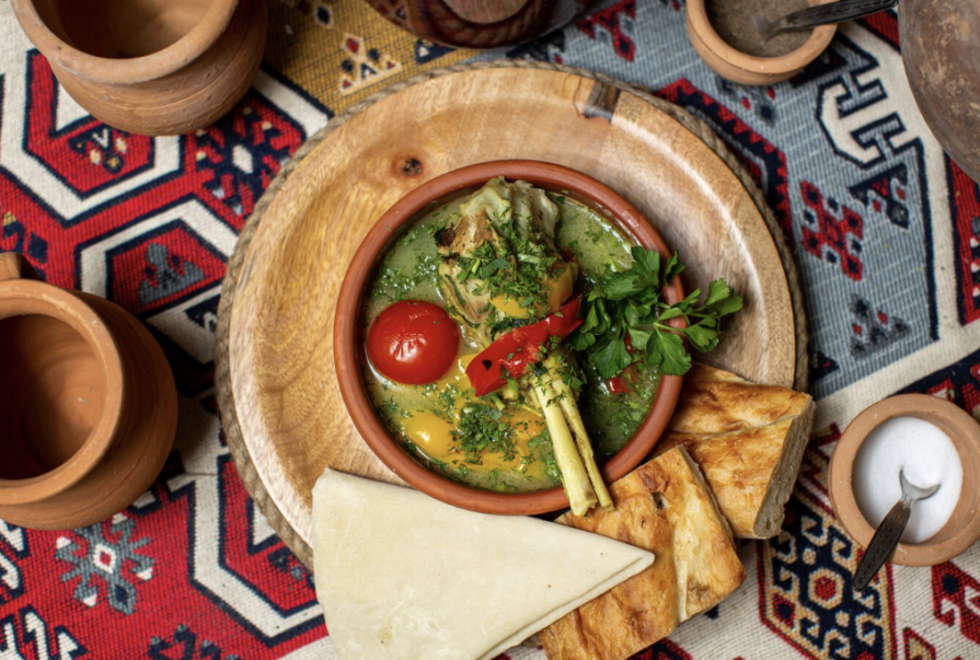 Georgia and its gastronomic paradise: best dishes for foreigners