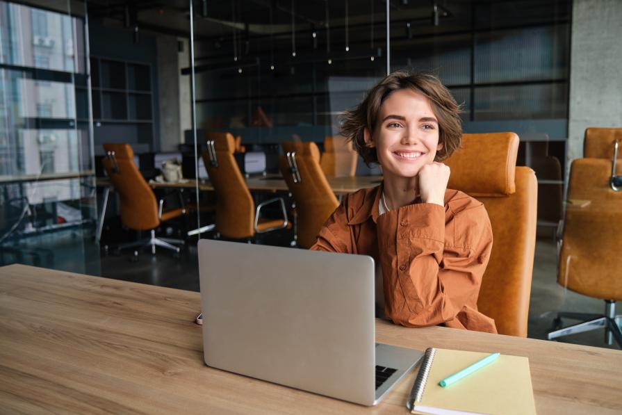 Main tips to make a successful career abroad for foreign students