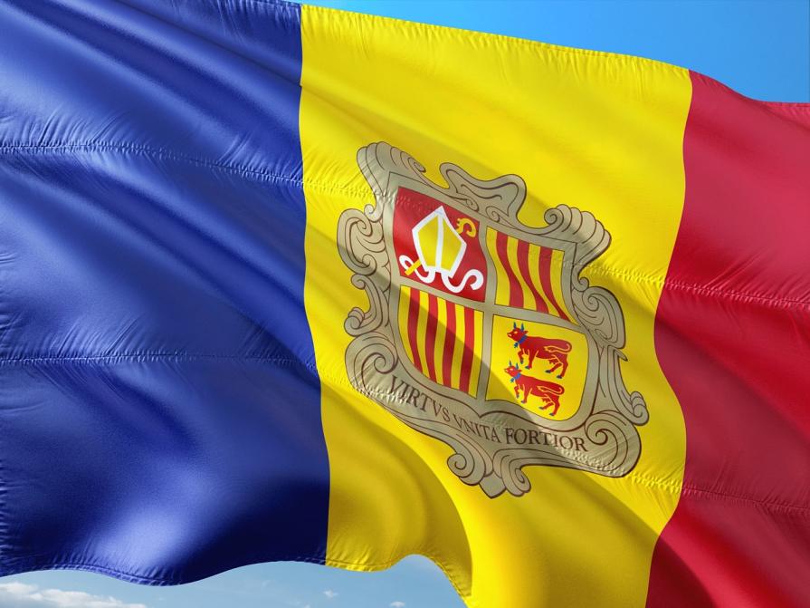 Why are tourists so fond of Andorra?