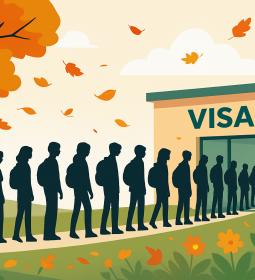 Record queues and delays in the issuance of American student visas