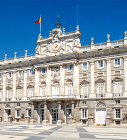 Royal Palace of Madrid: a splendid legacy of Spanish monarchs