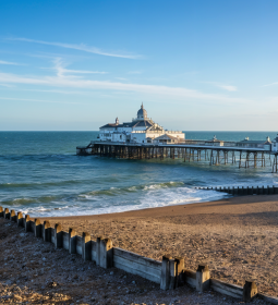 Homestay UK opens new programs in the British resort city of Eastbourne