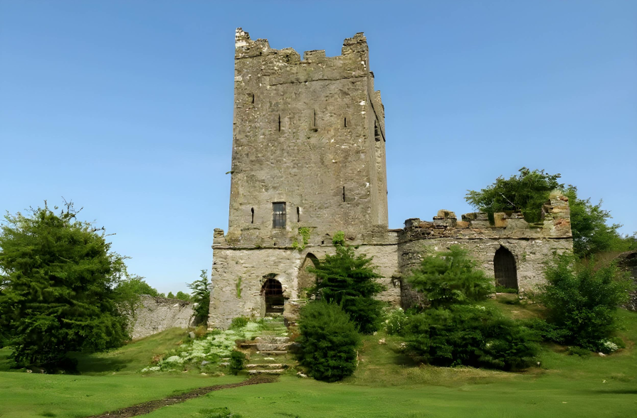Clonony Castle - an outstanding building of the Tudor era