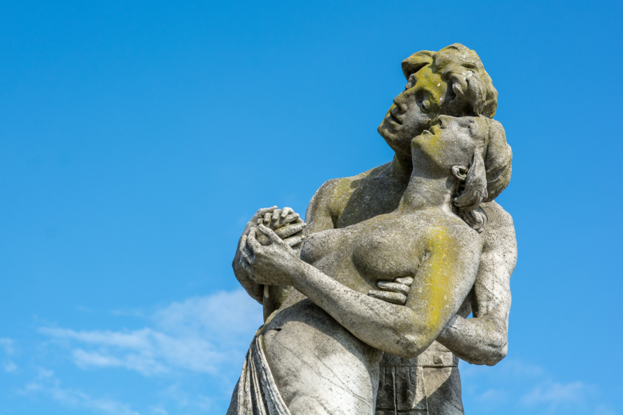TOP unusual modern sculptures