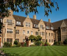 Bellerbys College Cambridge