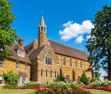 Bell Bloxham Summer Language School