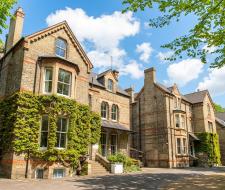 Studio Cambridge Language School