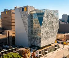 Metropolitan University Toronto, Campamento de verano