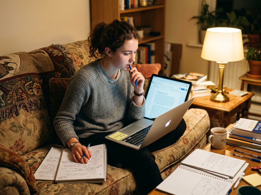 Tips for Writing a Winning Scholarship Application Essay