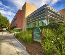 Woodbury University