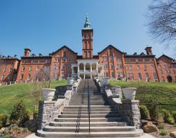 Kings Summer - New York Residential Summer Center
