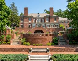 Hyde Private School
