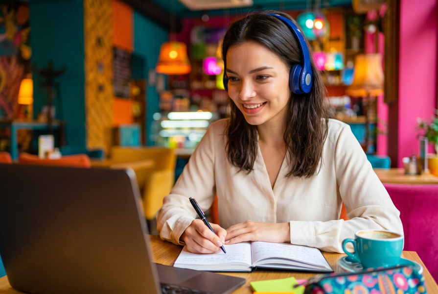 Nine British universities have opened distance learning programs for students who did not receive student visas