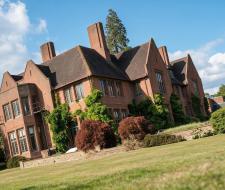 Handcross Park School