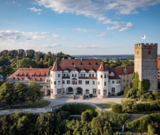 Schloss Neubeuern Private School