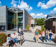 ACS Cobham International School