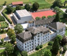 Alpadia Zug Language school