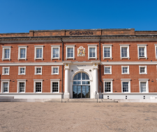 Alpadia London language school